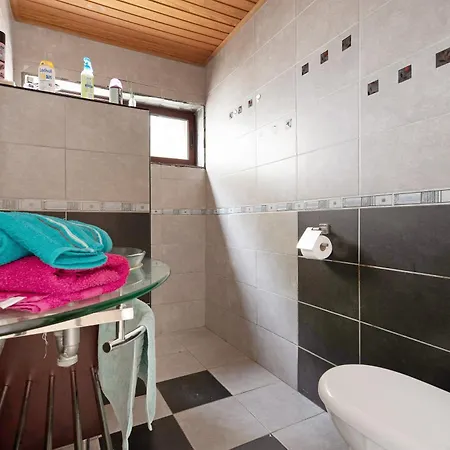 Tropical Piso Ana Con Palmera 아파트 *