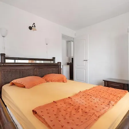 Tropical Piso Ana Con Palmera Apartamento *